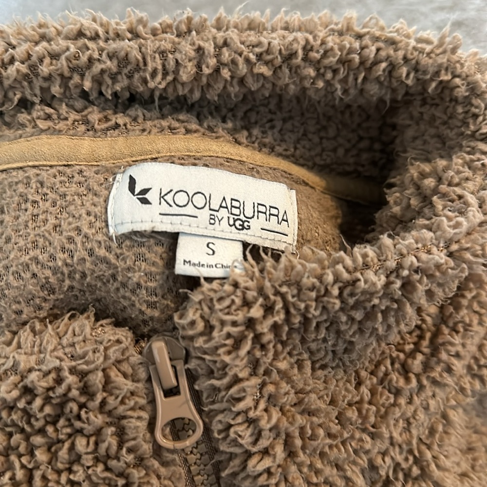 Fuzzy Pull Over - image 6